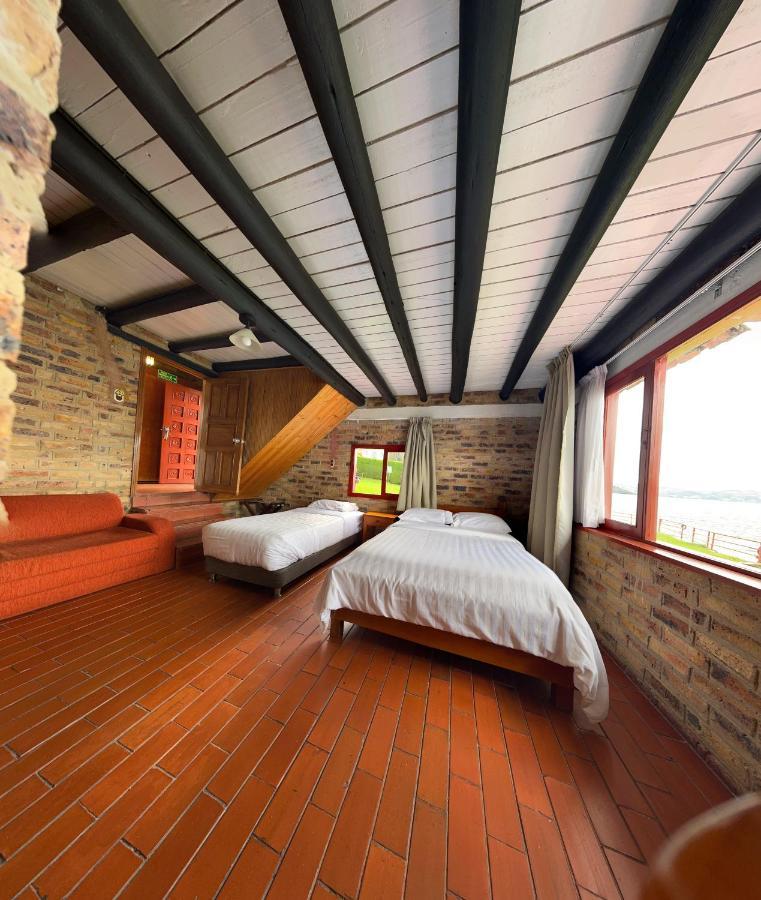 Hotel Refugio Santa Ines Aquitania Exterior foto
